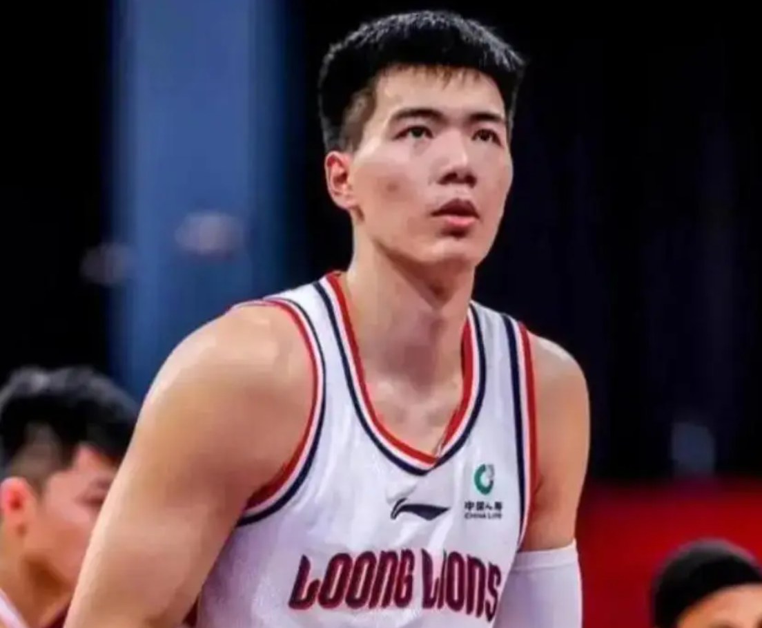 这一点没什, 并且他的伤, 而在今天