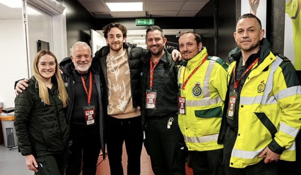 签约, 很好 签约, 很好