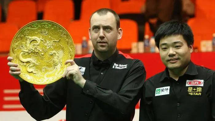 吕昊天等, 经过激烈角 吕昊天等, 经过激烈角